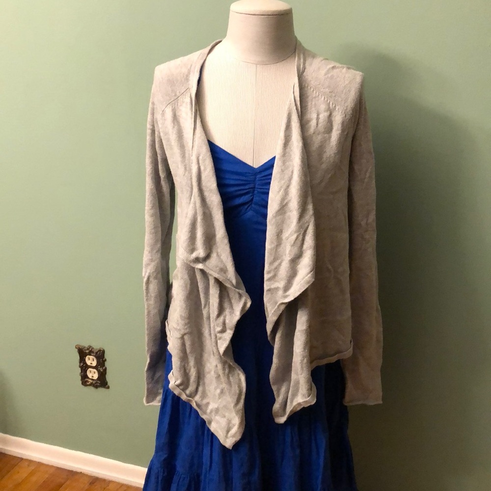 Aeropostale gray open cardigan size small
